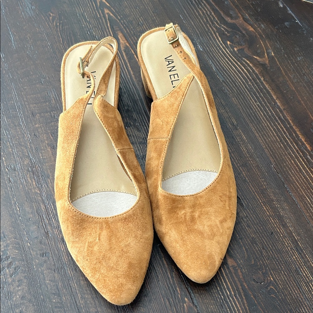 Vaneli Women's Brown Suede Slingback Loafers